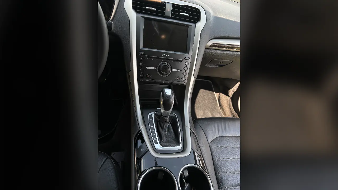 FORD FUSION
